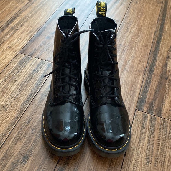 Dr. Martens Shoes - Dr. Marten 1460 Patent Leather Boots
